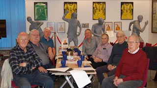 Senaste A-laget 2025-11-03  Fr.v. ses Per Dahlöf, Christer Lind, Richard van Huisstede, Lars-Olle Andersson, Jan Lindman, Åke Larsson och Hasse Sjöström. Kaj Stenberg hade förhinder. För Göran Buhre som lämnat oss hölls en minnesstund.